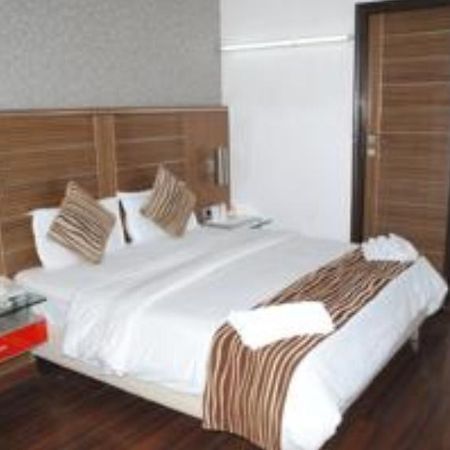 Hotel Metro Continental Delhi  Bilik gambar