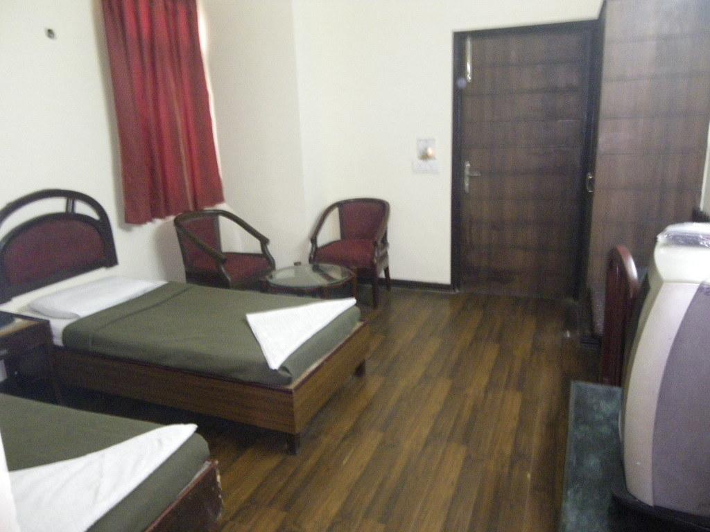 Hotel Metro Continental Delhi  Bilik gambar