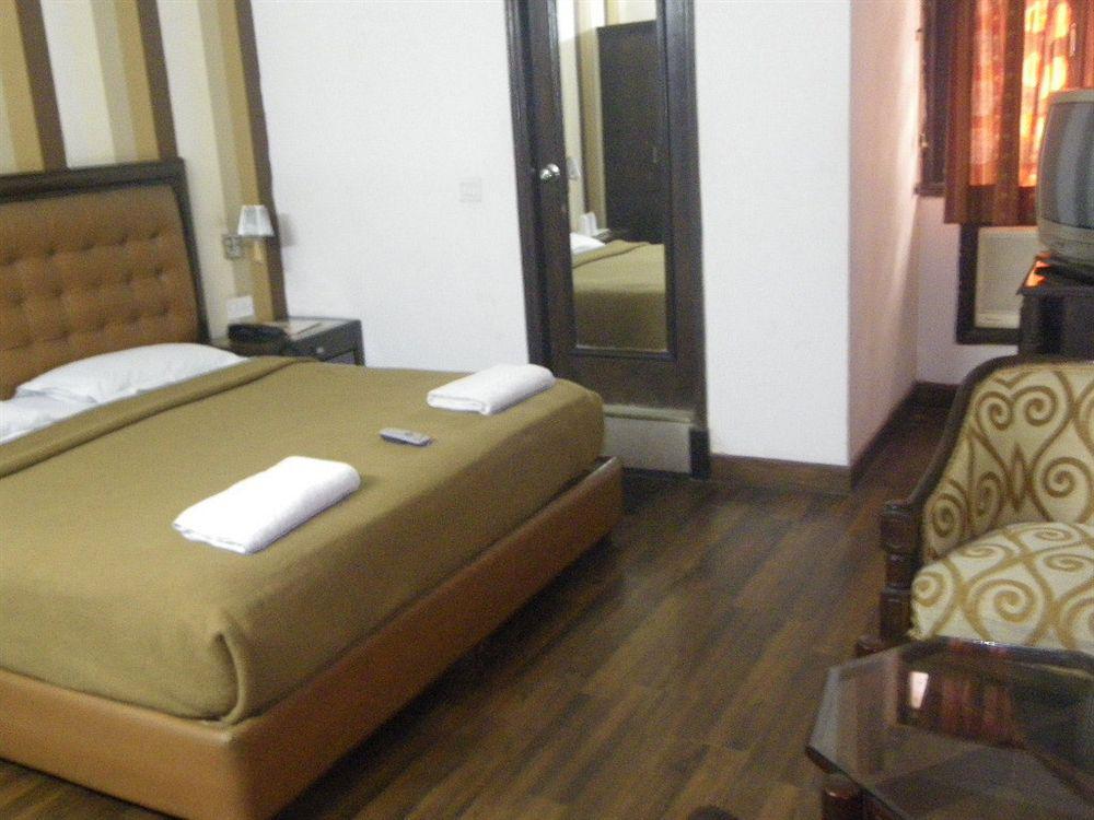 Hotel Metro Continental Delhi  Luaran gambar