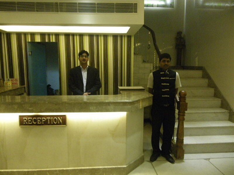 Hotel Metro Continental Delhi  Luaran gambar